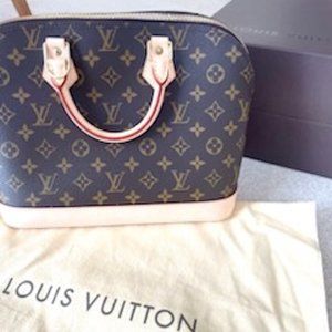 Authentic Louis Vuitton Monogram Alma Handbag